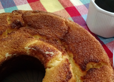 Bolo de Fubá Cremoso